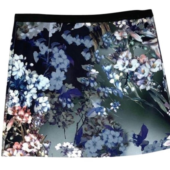 Bin 2C Top shop floral scuba mini skirt size 4 petite - Picture 2 of 7